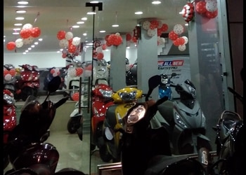 Auto-tech-Motorcycle-dealers-Birbhum-West-bengal-3