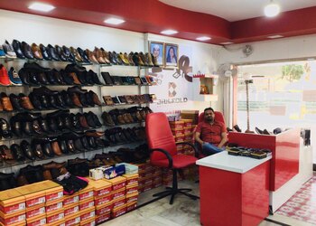 Avi-shoes-Shoe-store-Ahmedabad-Gujarat-2