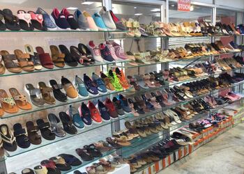 Avi-shoes-Shoe-store-Ahmedabad-Gujarat-3