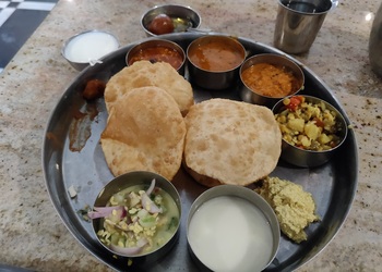 Ayodhya-restaurant-Pure-vegetarian-restaurants-Hubballi-dharwad-Karnataka-2