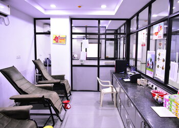 Ayush-blood-bank-component-lab-24-hour-blood-banks-Nagpur-Maharashtra-3