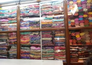 Badhu-baran-Clothing-stores-Baguiati-kolkata-West-bengal-3