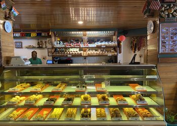 Bakers-cafe-Cake-shops-Gangtok-Sikkim-3
