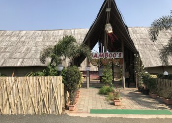 Bamboos-hotel-Family-restaurants-Nashik-Maharashtra-1