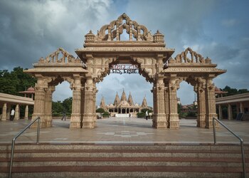 Baps-shri-swaminarayan-mandir-Temples-Bhavnagar-Gujarat-1