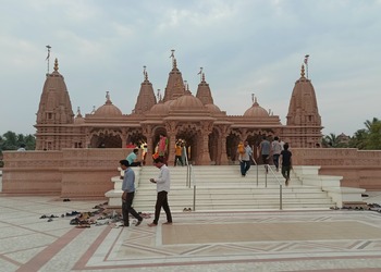 Baps-shri-swaminarayan-mandir-Temples-Bhavnagar-Gujarat-3