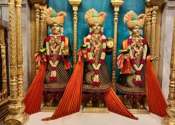 Baps-shri-swaminarayan-mandir-Temples-Vadodara-Gujarat-2