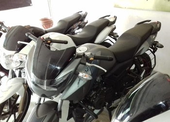 Barun-motors-Motorcycle-dealers-Bhawanipatna-Odisha-3