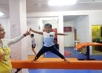 Being-fit-being-gymnast-gymnastics-academy-Gym-Joka-kolkata-West-bengal-2