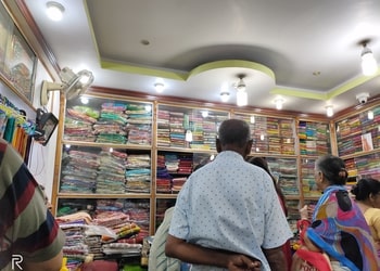 Bengal-saree-museum-Clothing-stores-Baguiati-kolkata-West-bengal-3