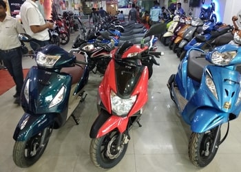 Berhampore-tvs-Motorcycle-dealers-Berhampore-West-bengal-3