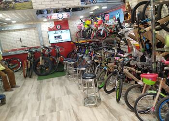 Bhagwan-das-cycle-stores-ravi-ji-Bicycle-store-Muzaffarpur-Bihar-2