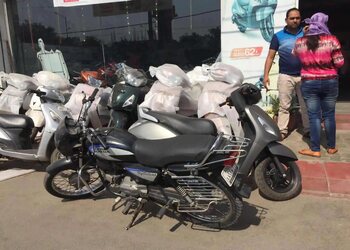 Bhagwati-honda-Motorcycle-dealers-Amritsar-Punjab-2