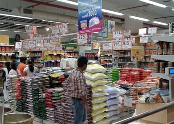 Big-bazaar-sentrum-mall-Supermarkets-Krishnanagar-West-bengal-2