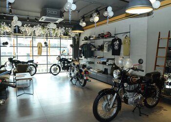 Big-boyz-motorcycles-Motorcycle-dealers-City-center-gwalior-Madhya-pradesh-2
