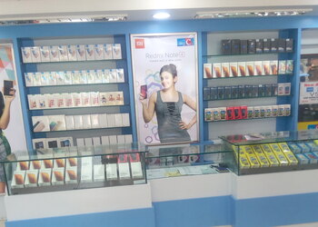 Big-c-mobiles-Mobile-stores-Autonagar-vijayawada-Andhra-pradesh-3
