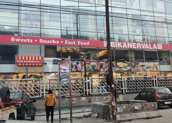 Bikanervala-Pure-vegetarian-restaurants-Noida-Uttar-pradesh-1