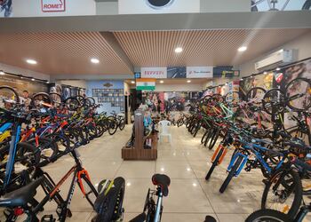 Bike-studio-Bicycle-store-Mavdi-rajkot-Gujarat-2