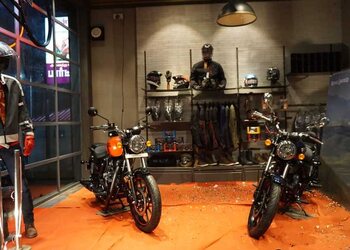 Bikerz-Motorcycle-dealers-Tiruppur-Tamil-nadu-3