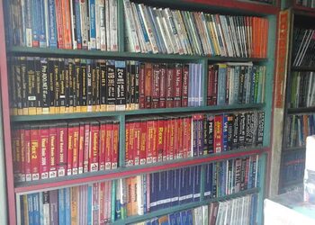 Bindoo-book-stall-Book-stores-Vadodara-Gujarat-2