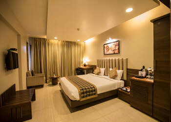 Bizz-the-hotel-4-star-hotels-Rajkot-Gujarat-2