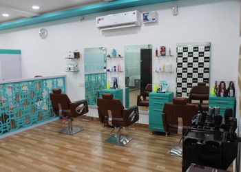 Black-to-blonde-salon-Beauty-parlour-Pawanpuri-bikaner-Rajasthan-2