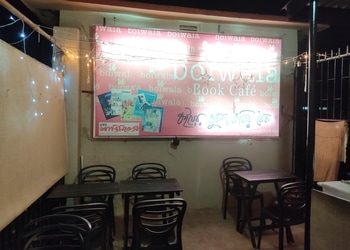 Boiwala-book-cafe-Book-stores-Birbhum-West-bengal-3