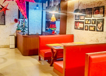 Bollybelly-Family-restaurants-Durgapur-West-bengal-2