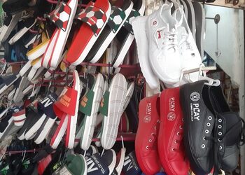 Bombay-footwear-Shoe-store-Gandhinagar-Gujarat-3