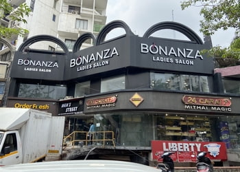 Bonanza-ladies-salon-surat-Beauty-parlour-Nanpura-surat-Gujarat-1