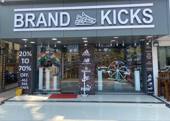 Brand-kick-shop-Shoe-store-Vasai-virar-Maharashtra-1