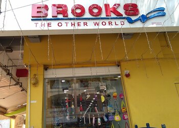 Brooks-toy-gift-store-Gift-shops-Vijayawada-Andhra-pradesh-1