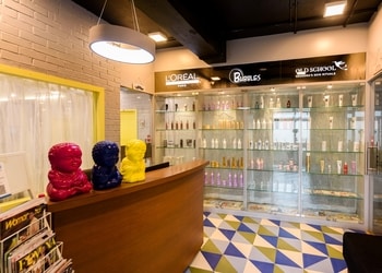 Bubbles-salon-spa-Beauty-parlour-Brodipet-guntur-Andhra-pradesh-3