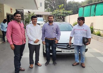 Budget-pre-owned-cars-Used-car-dealers-Barshi-solapur-Maharashtra-3