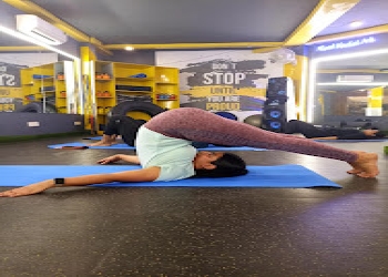 Burnout-fitness-club-Yoga-classes-Lajpat-nagar-delhi-Delhi-2