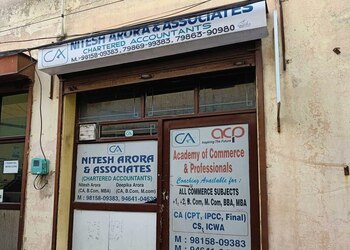 Ca-nitesh-arora-associates-Chartered-accountants-Guru-teg-bahadur-nagar-jalandhar-Punjab-1