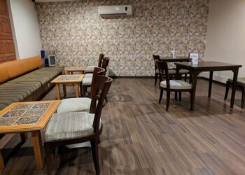 Cafe-bliss-Cafes-Nashik-Maharashtra-2