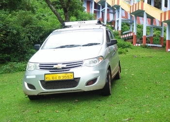 Calicut-taxi-service-Taxi-services-Kozhikode-Kerala-2