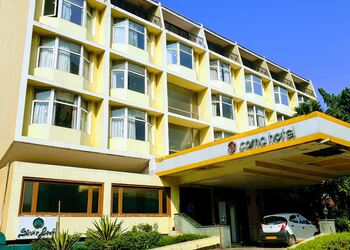 Cama-hotel-3-star-hotels-Ahmedabad-Gujarat-1