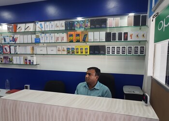 Capital-mobile-Mobile-stores-Gandhinagar-Gujarat-3