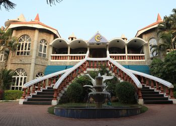 Celebrity-resort-4-star-hotels-Secunderabad-Telangana-1