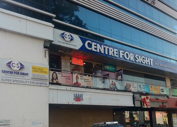 Centre-for-sight-Lasik-surgeon-Fatehgunj-vadodara-Gujarat-1
