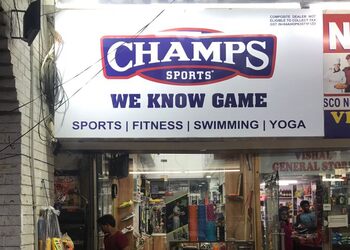 Champs-sports-Sports-shops-Chandigarh-Chandigarh-1