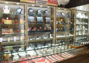 Chandukaka-saraf-sons-pvt-ltd-Jewellery-shops-Kalyani-nagar-pune-Maharashtra-3