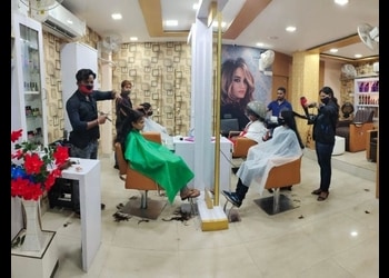 Charming-salon-Beauty-parlour-Phusro-Jharkhand-2