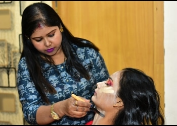 Charming-salon-Beauty-parlour-Phusro-Jharkhand-3