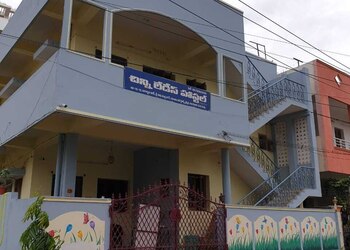 Chinni-ladies-hostel-Girls-hostel-Vijayawada-Andhra-pradesh-1