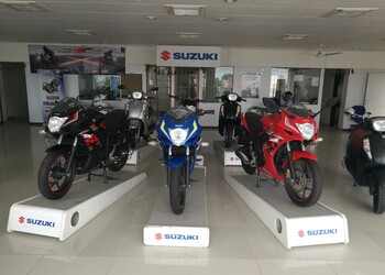 Chitra-suzuki-Motorcycle-dealers-Bhavnagar-Gujarat-2