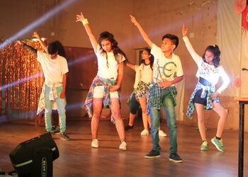 Chopra-dance-academy-Dance-schools-Ahmedabad-Gujarat-2
