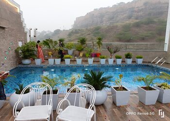 Clarks-inn-suites-4-star-hotels-Gwalior-Madhya-pradesh-3